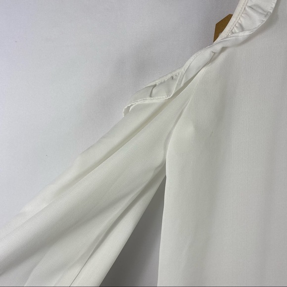 CHARLIE O. by KINNUCAN'S Marjorie Long Sleeve Cold Shoulder Ruffle Blouse NWT S - Picture 5 of 6